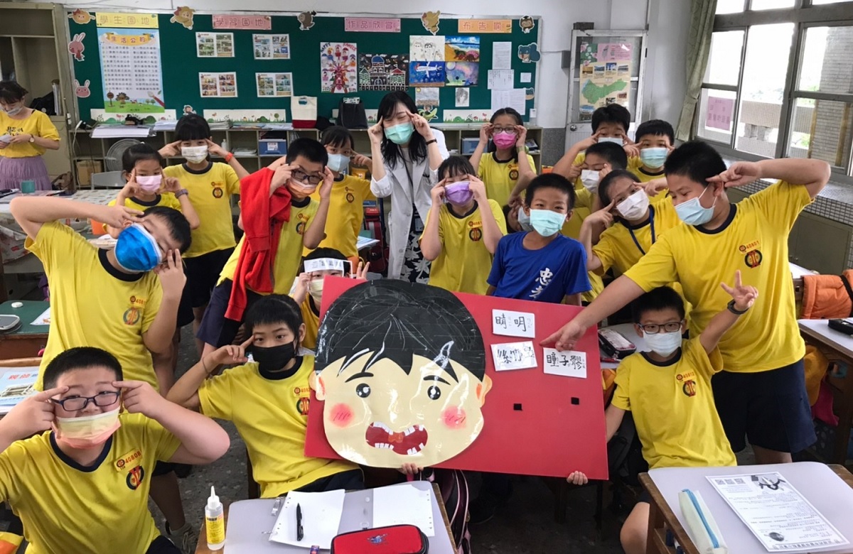本院中醫兒科主治醫師團隊至臺中市忠孝國小辦理近視的中醫保健講座 把握用藥安全五核心、中醫防疫保健