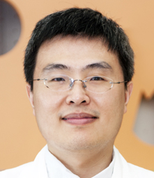 Yi-Chin Peng. 彭義欽