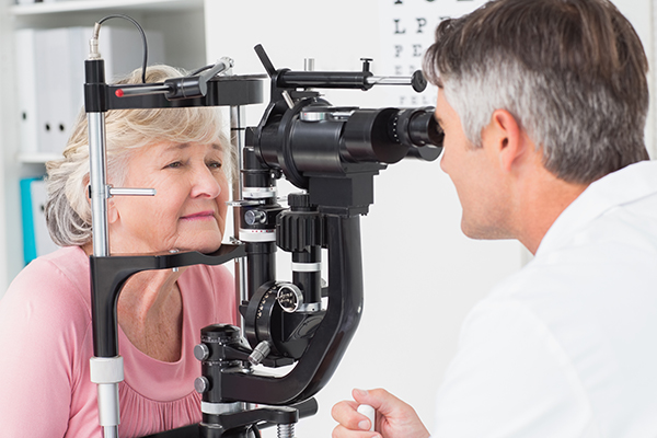 依世界衛生組織的統計，白內障是造成全球人口視力受損及失明最主要的因素。