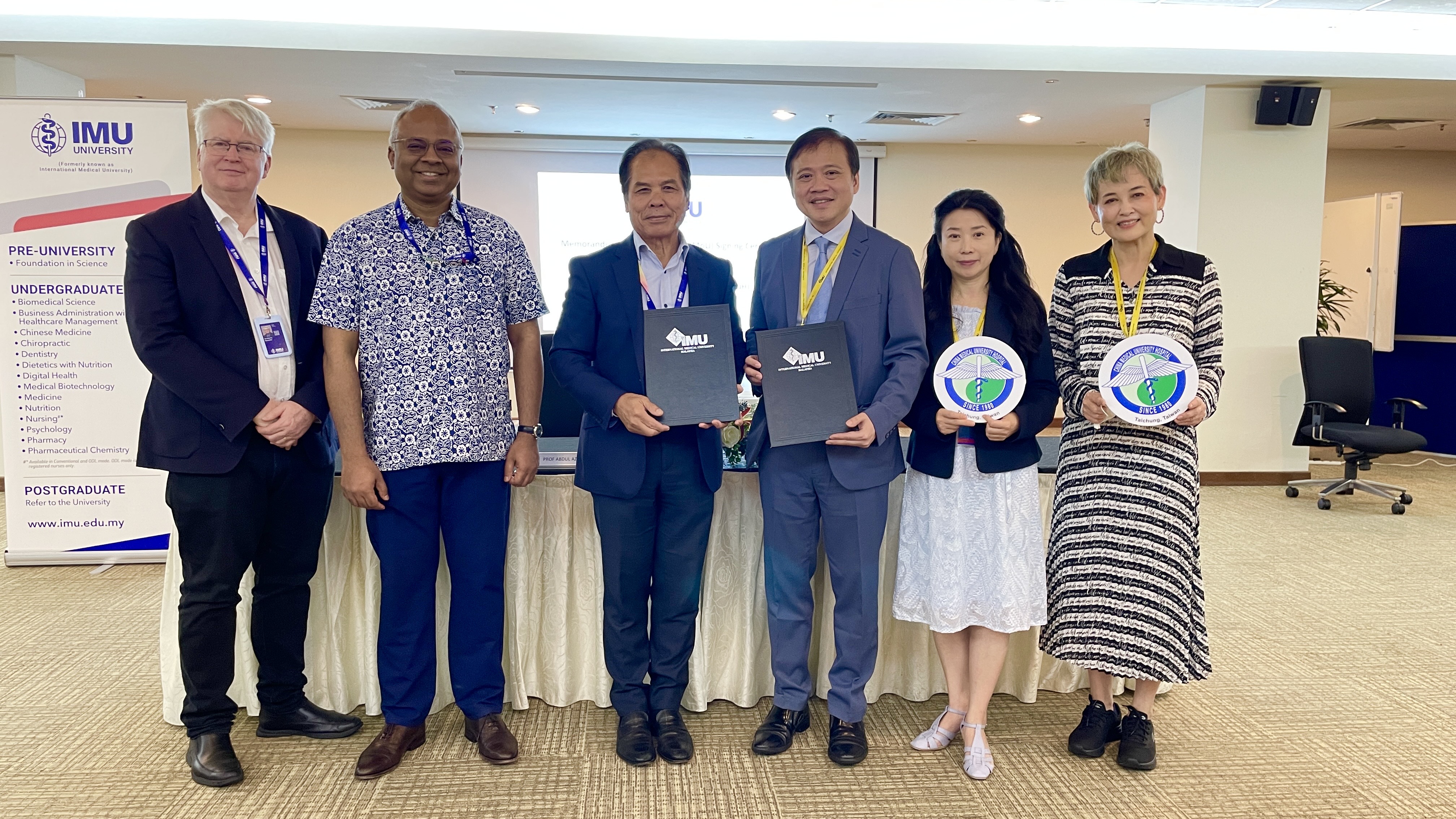 Signing MOU with International Medical University, launching the first Asia Physician Minimally Invasive Surgery Training 的輪播圖片