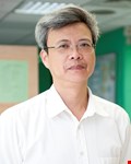 張士三