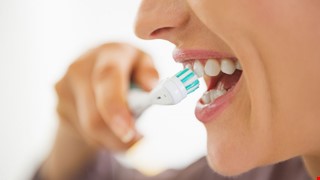 Proper Brushing 正確刷牙方式