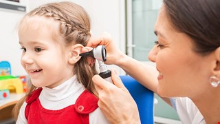 Postoperative Care of Serous Otitis Media 漿液性中耳炎手術後如何照顧？