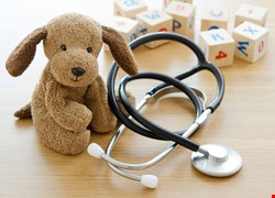 以腹腔鏡為男嬰切除肝腫瘤 兒童外科醫療一大突破