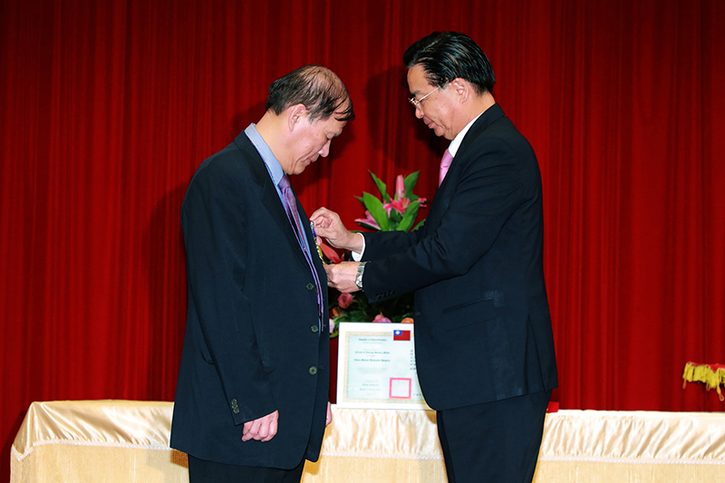 外交部頒贈中國醫藥大學附設醫院「外交之友貢獻獎」