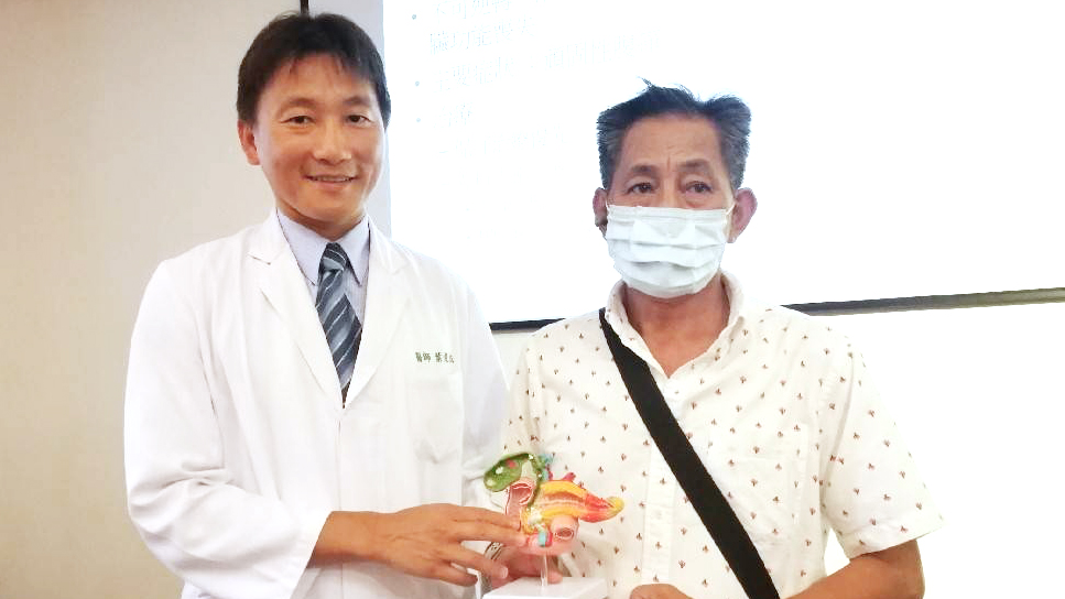飲酒過量造成上腹痛 胰頭減壓及胰管繞道術後緩解「慢性胰臟炎」