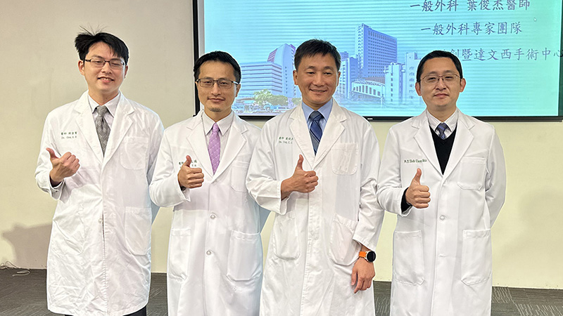 八旬翁發現3公分胰尾腫瘤 中國附醫達文西機器人 精準切除病灶 全部脾臟保留 老翁第二天可下床行走