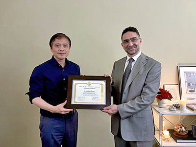 恭喜敘利亞籍代訓醫師(Fellow)-Dr. MOHAMED AL NAEB，於本中心代訓時間滿一年，順利結業!